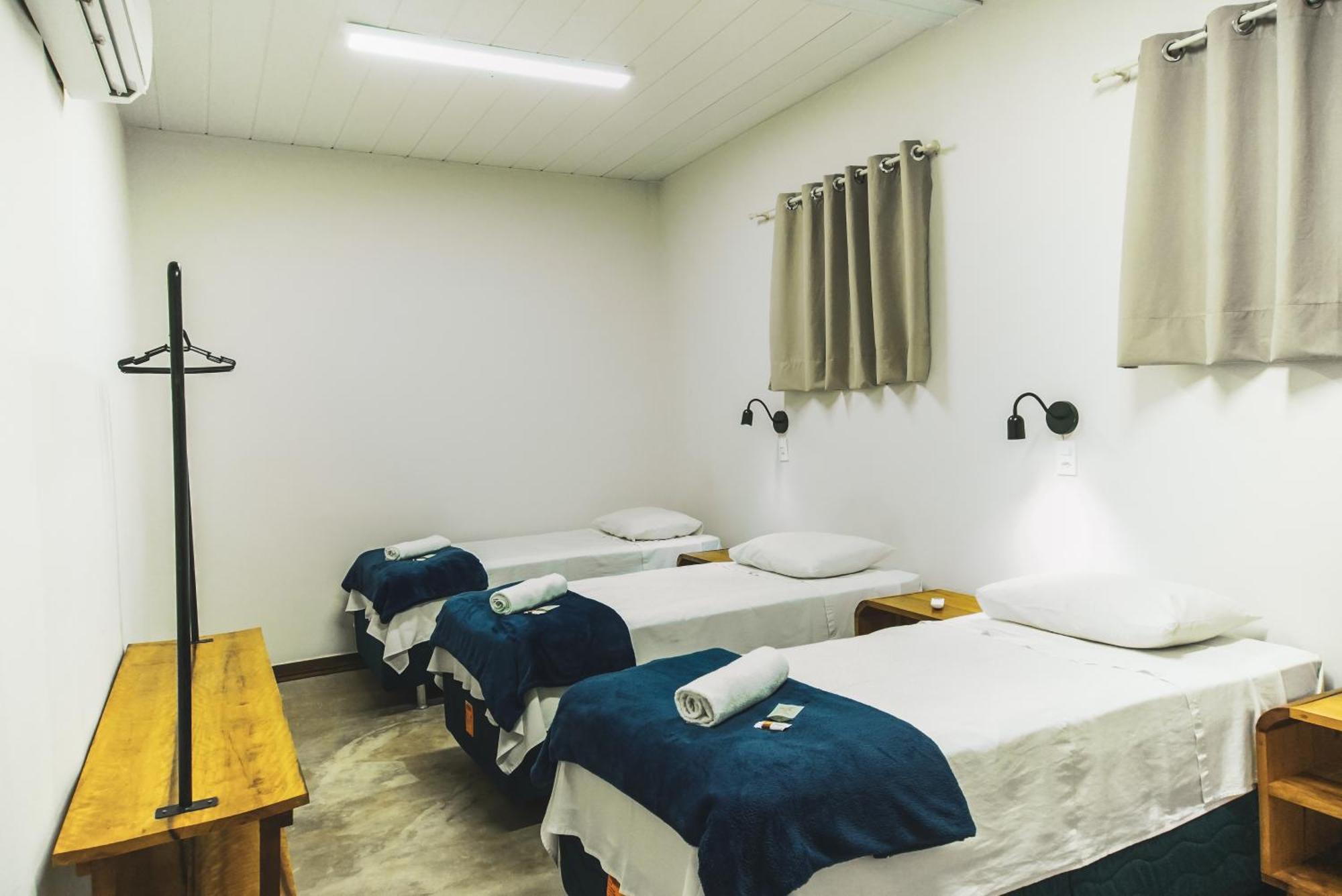 Local Hostel Novo Airão Esterno foto