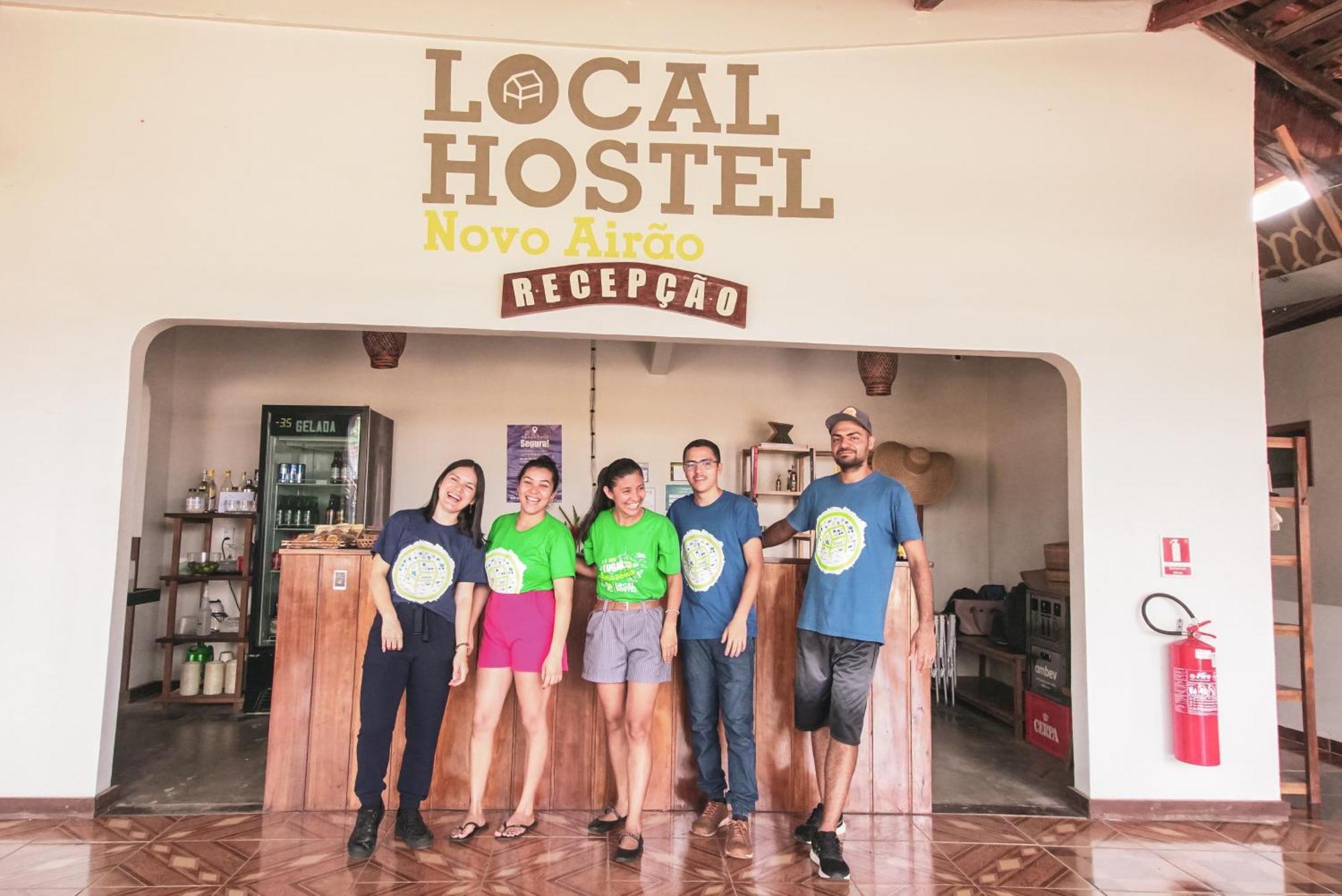 Local Hostel Novo Airão Esterno foto